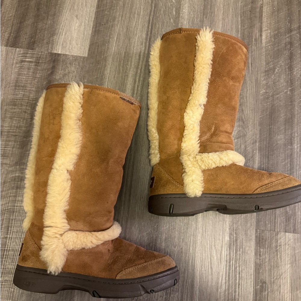 UGG Brown Suede Fur-Lined Boots